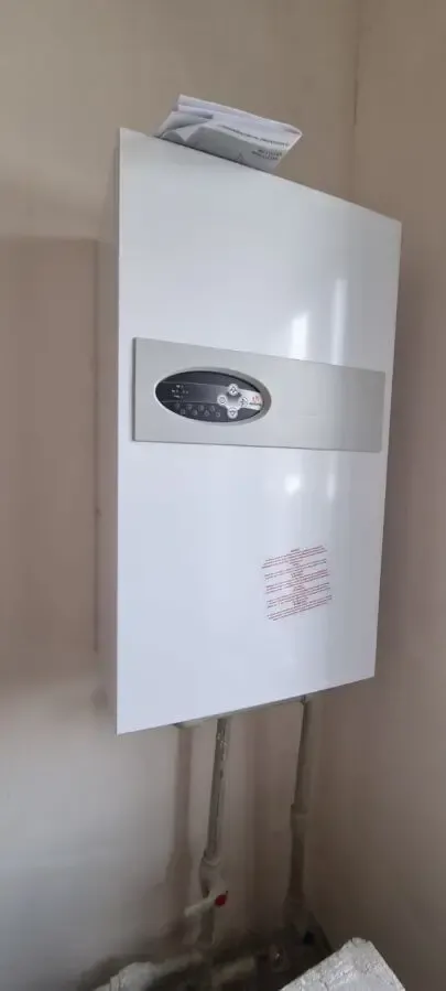 Продам 1 эт. новый дом 100 кв.м. в с.Осещина,ул. Вышгородская, 6 соток 5