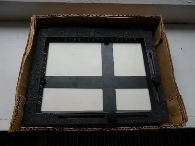 Фоторамка новая для форматирования фотографий 13х18см.