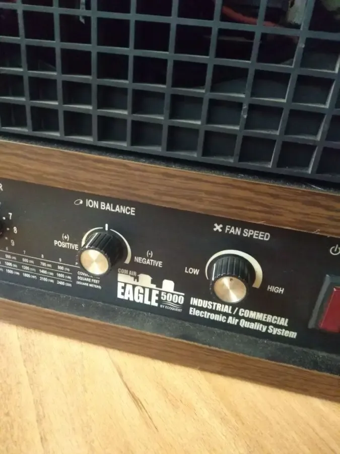 Очиститель или ионизатор воздуха 3