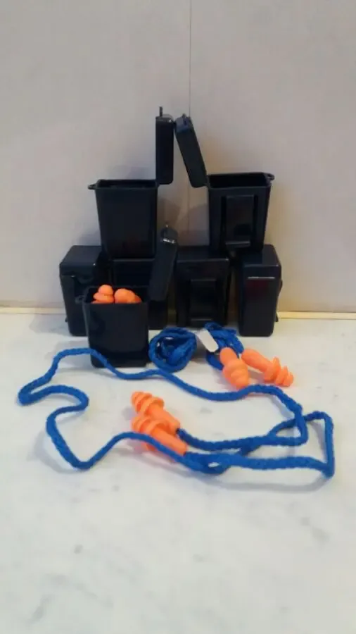 Защитные очки и бирушт  для  3М полумасок, респираторов 8