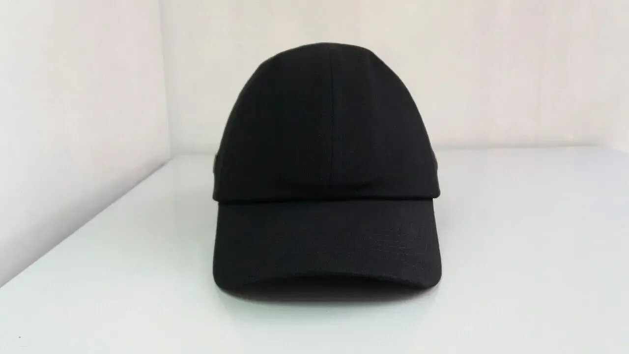 Каскетки производство Англия - Великобритания)