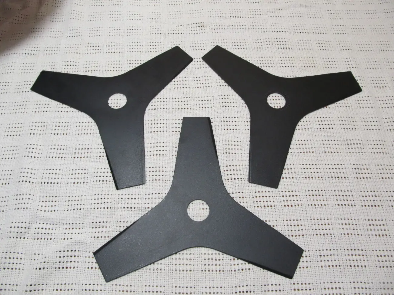 3-х зубчатые ножи SOLO Германия,шпули и диски, смазку производсто Швец 2