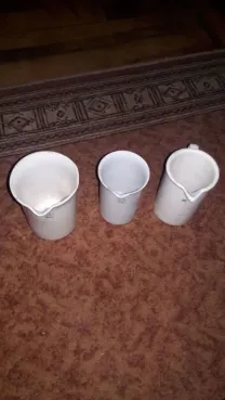 Фарфоровая и стеклянная посуда