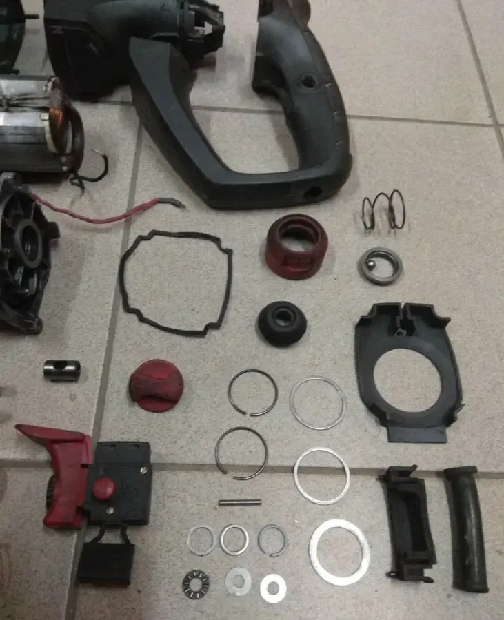 Запчасти на перфоратор Skil 1760 F015176001 Скил 6