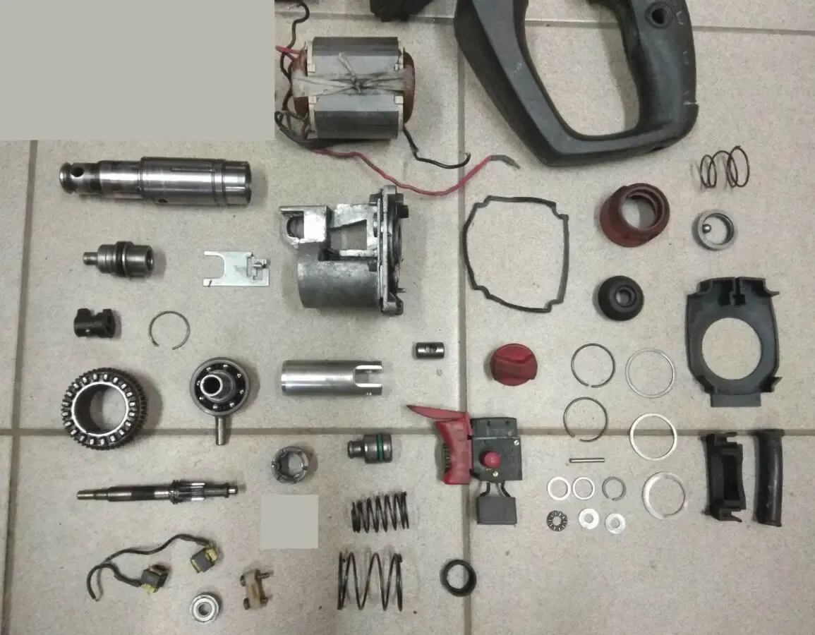 Запчасти на перфоратор Skil 1760 F015176001 Скил 3