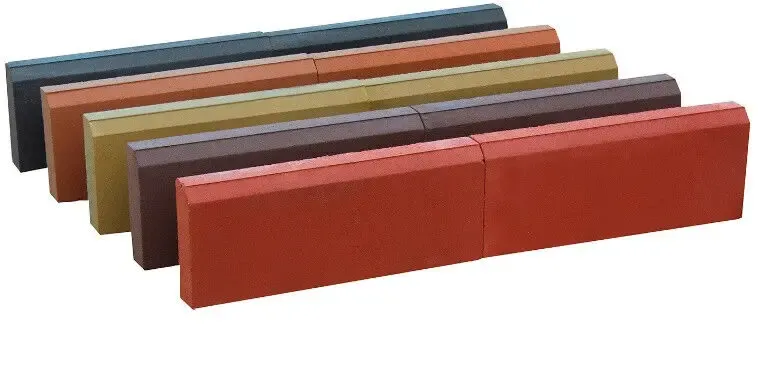 Люк квадратный пластиковый 1т Ø кр.610; осн.680 h-80 8