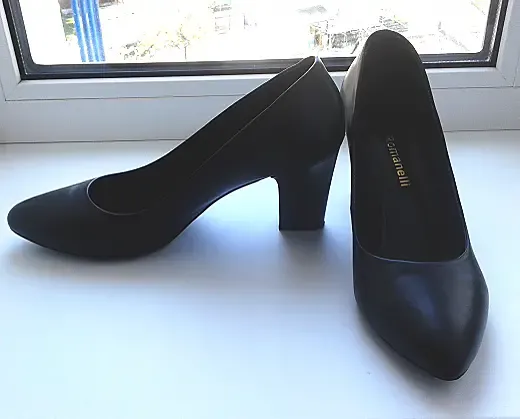 Женские  туфли  из  натуральной  кожи 2