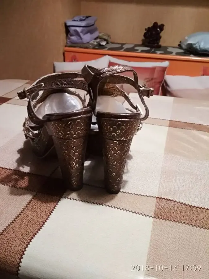 Босоножки универсальные 3