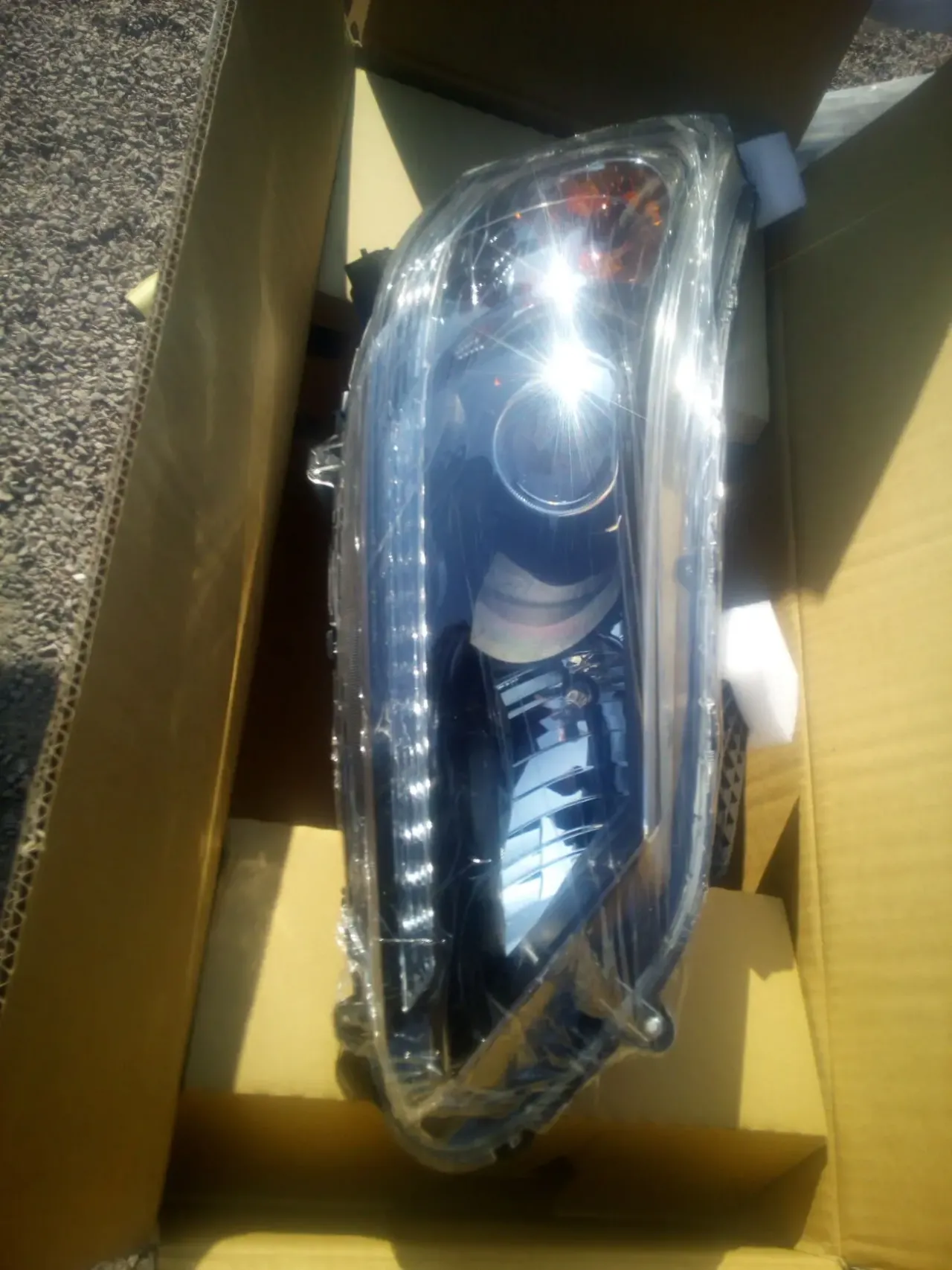 Фара правая Honda Accord 9 седан EUR USA америка с 15 по 17 года запча 2