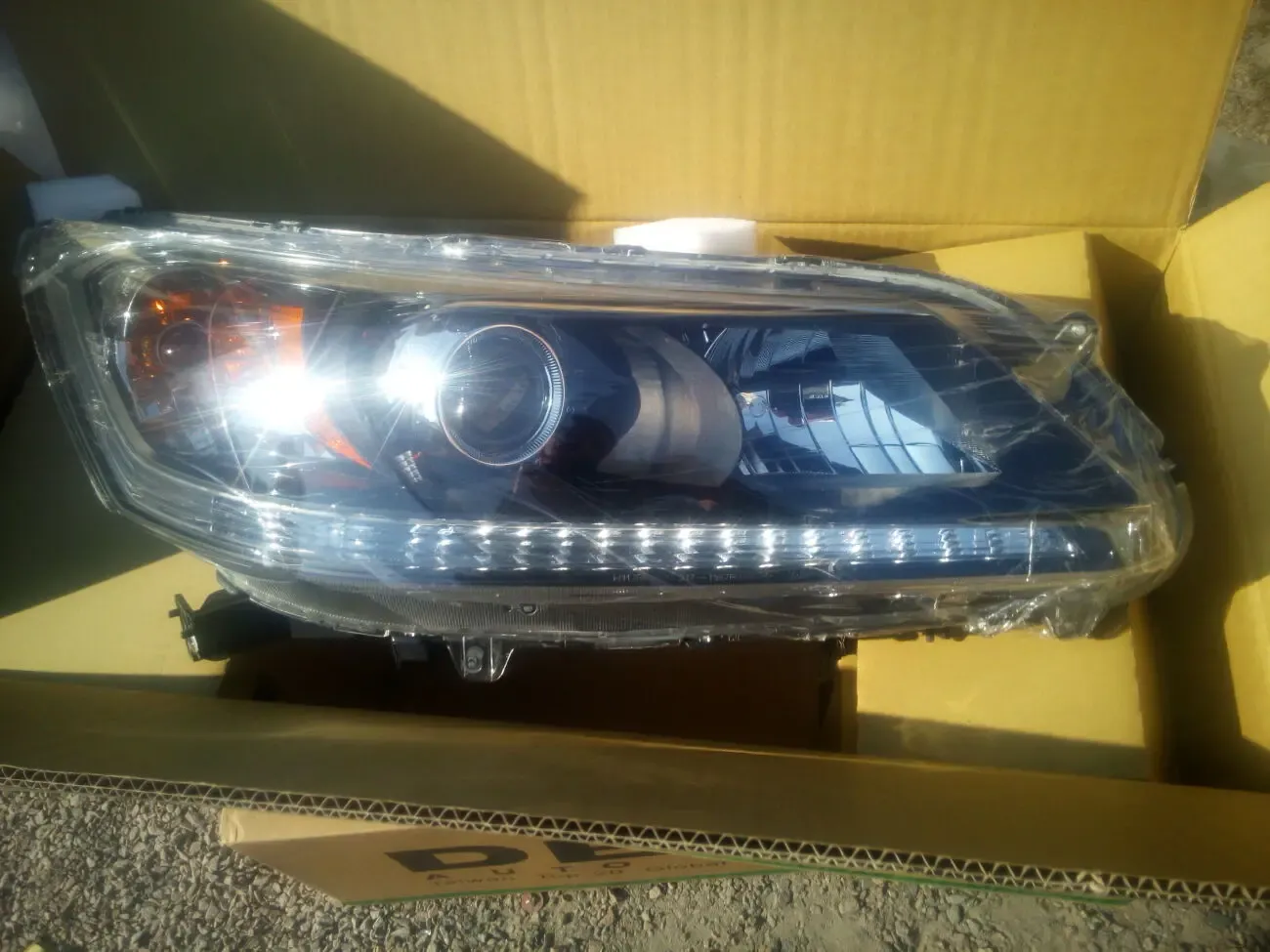 Фара правая Honda Accord 9 седан EUR USA америка с 15 по 17 года запча 4