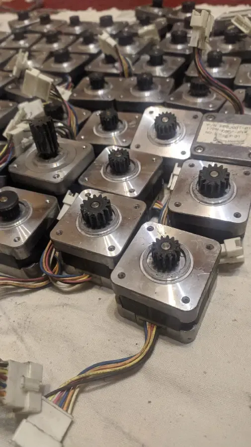 Двигатель шаговый STEP SYN 7