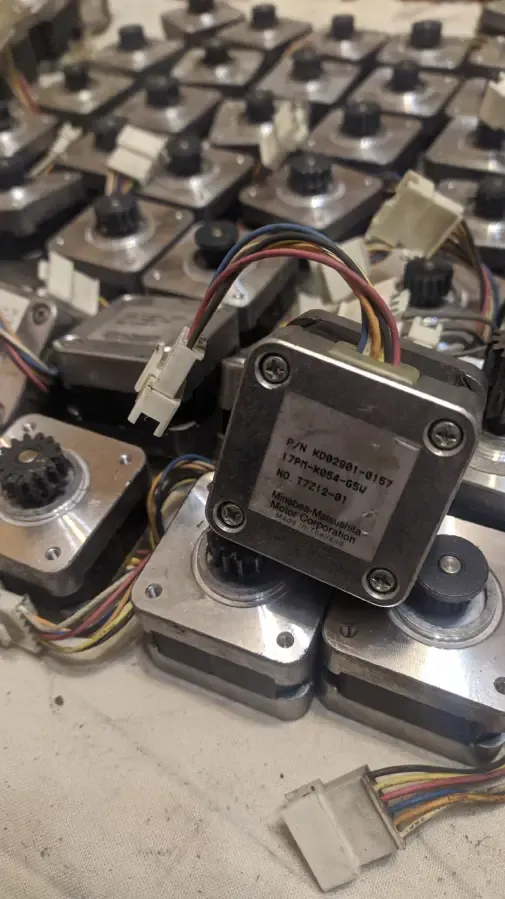 Двигатель шаговый STEP SYN