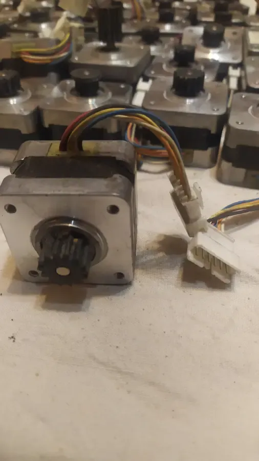 Двигатель шаговый STEP SYN 10