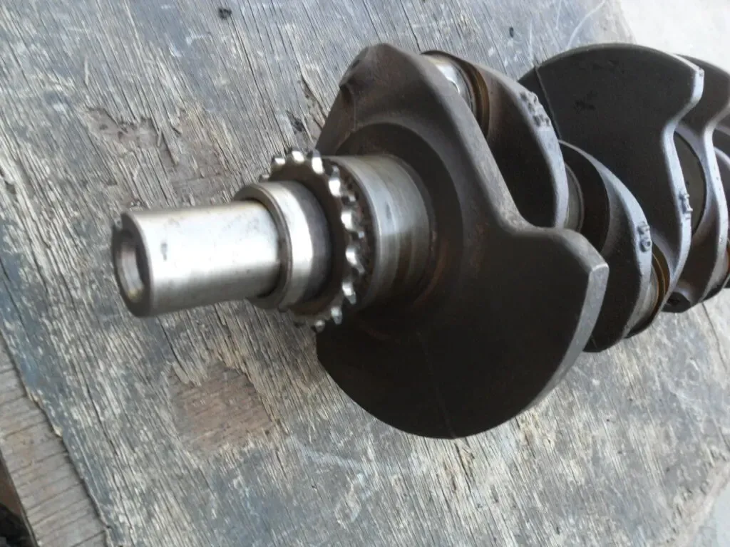 Коленвал Рено Меган 1.6, 8V, двигатель K7M, оригинал, Renault Megane 2