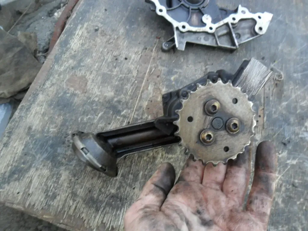 Масляный насос Рено Меган 1.6, 8V, Renault 7700600120, 7700600122 ориг 2