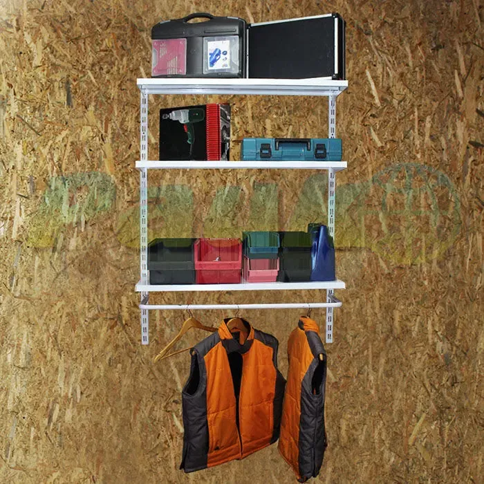 Настінний стелаж металевий