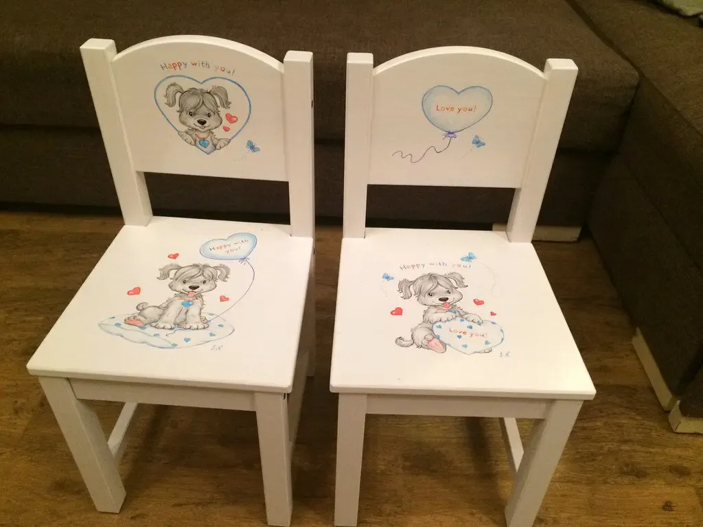Стулья детские IKEA с ручной  росписью