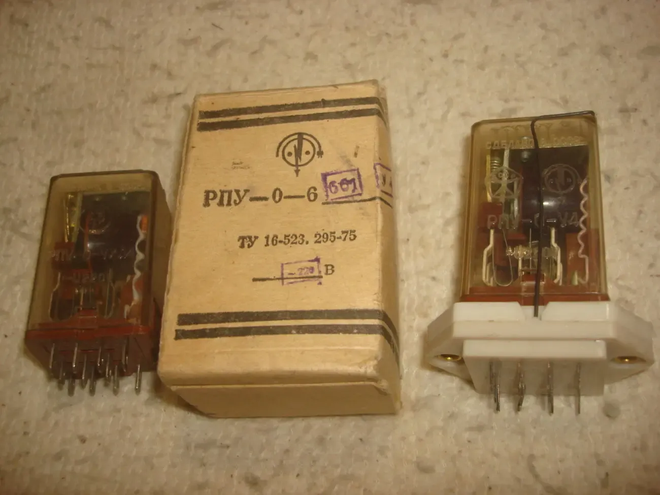 Реле  РЭН - 33   РЭН - 34    8Э11   РПУ  РП - 21  МКУ  РКМ 5