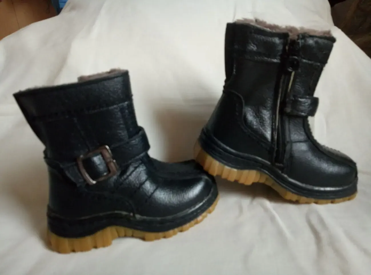 Ботинки, сапоги р.25, стелька 14,5