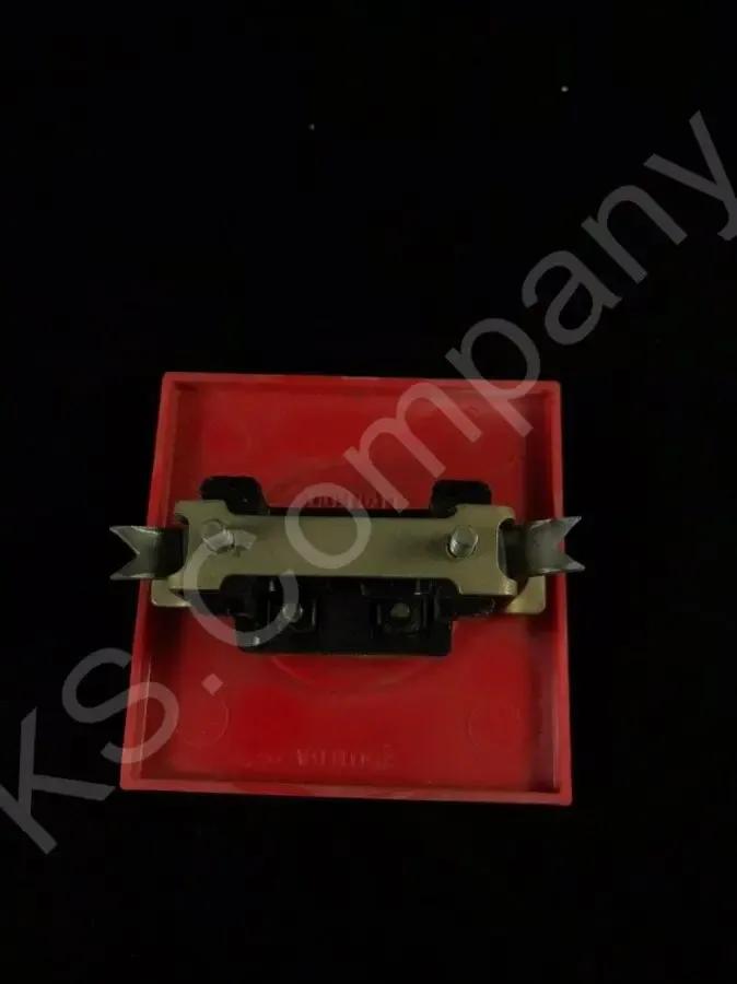 Розетка советская внутреняя 2