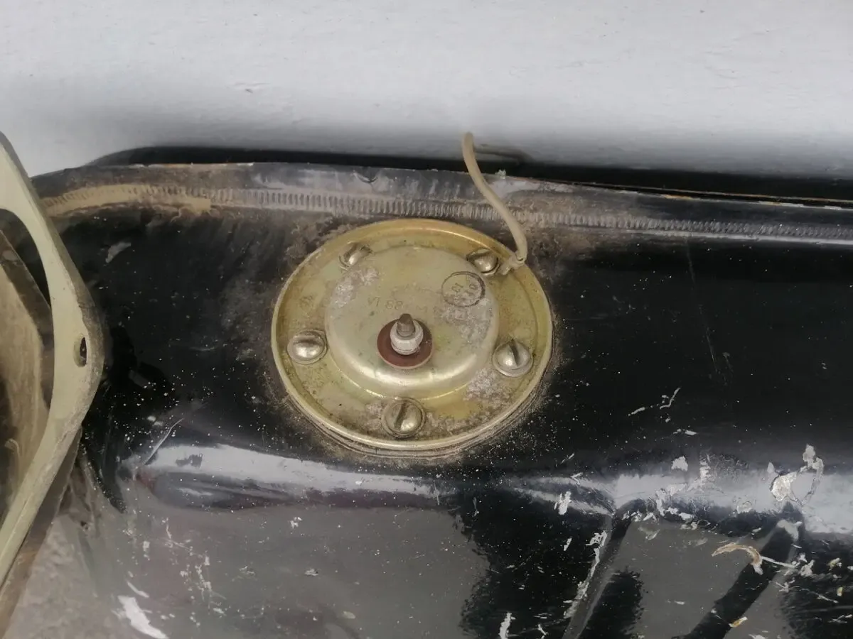 Бензиновий  топливный  бак ЗАЗ 968 Новый СССР 4