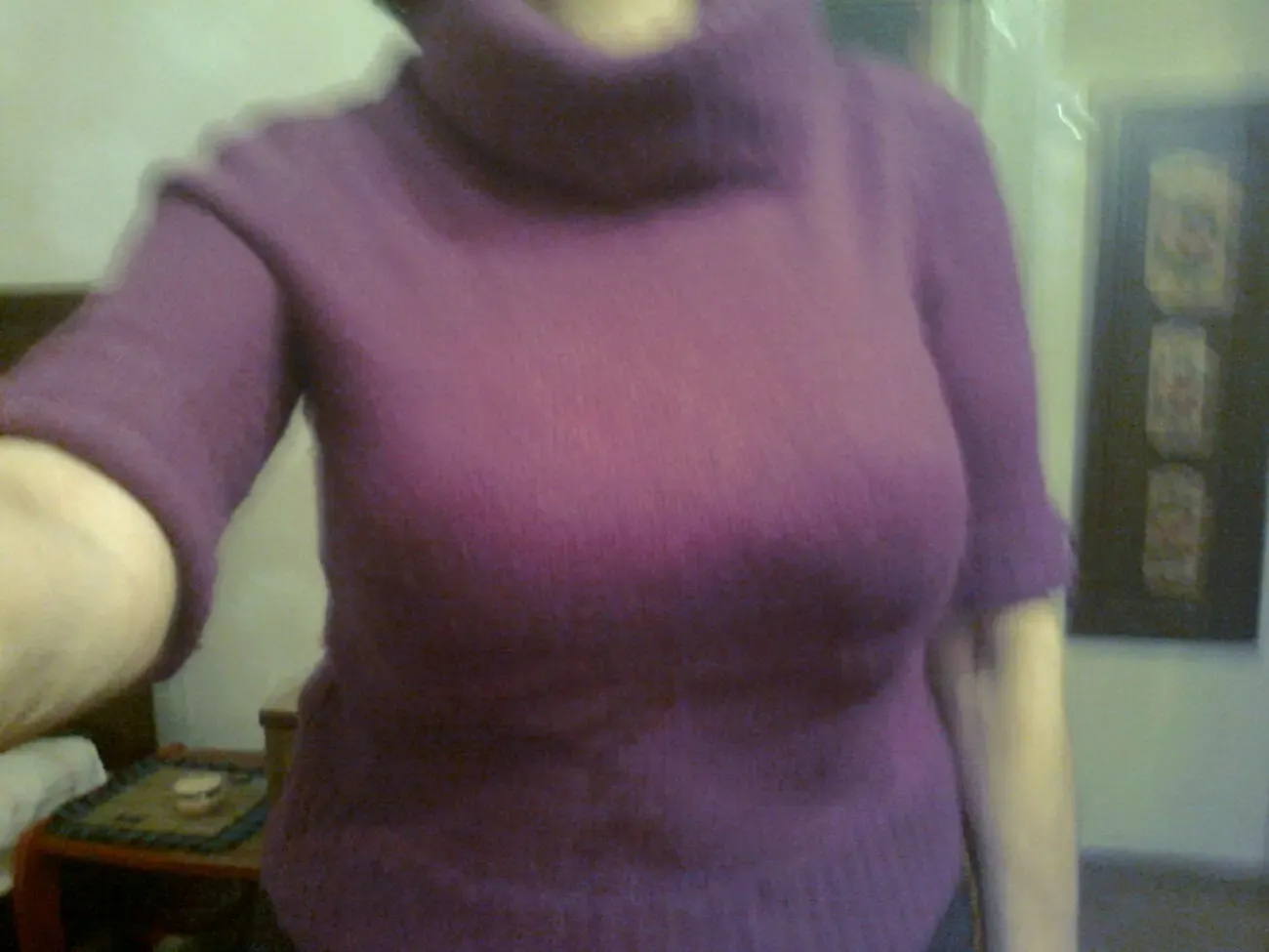 Стильный малиново-сиреневый свитер. 50% ангоры. ГОНКОНГ. р.44-46 2