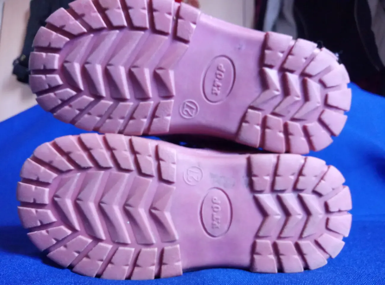 Зимние сапоги Y. Top р.27, стелька 16,5 9