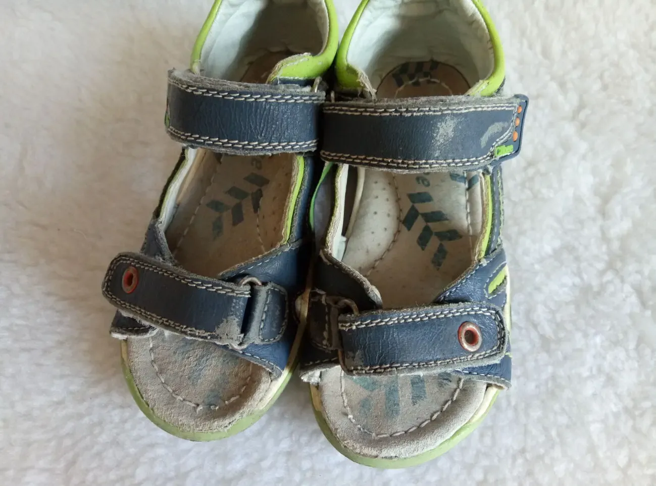 Босоножки Clibee р.27, стелька 16,5 см 9