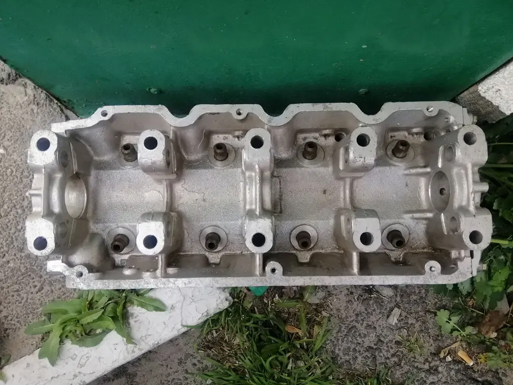 Головка блока цилиндров АЛ 9 Москвич 412 426 433 434 1.7об 6