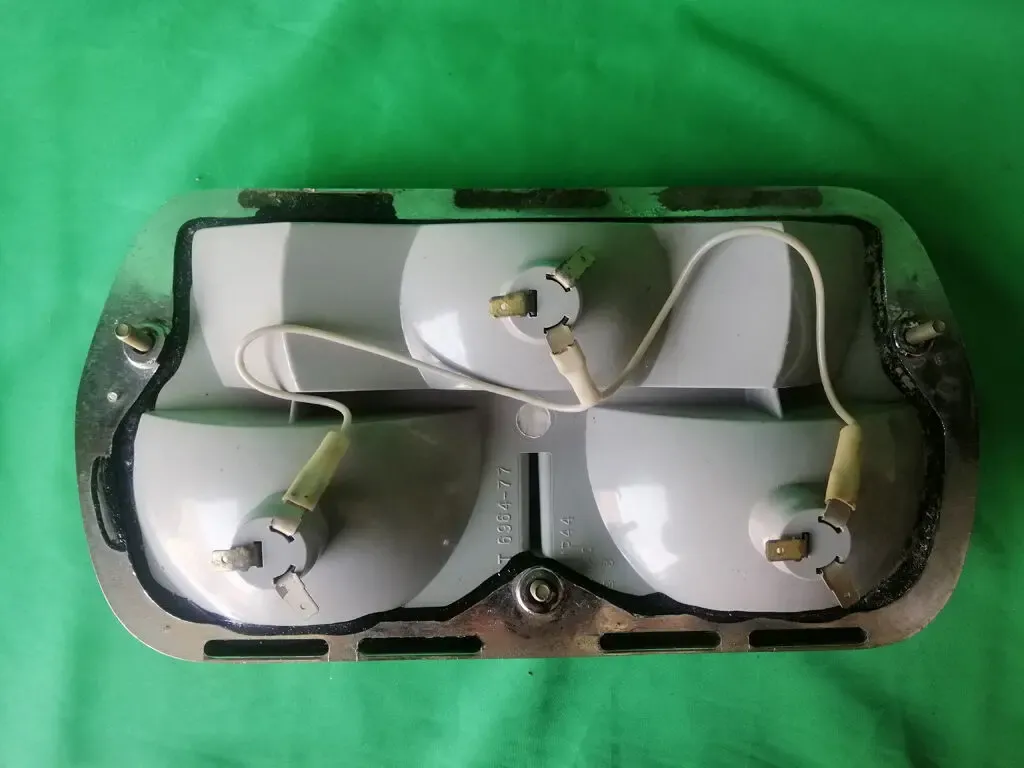 Задний фонарь Москвич ИЖ 2125 комби 3