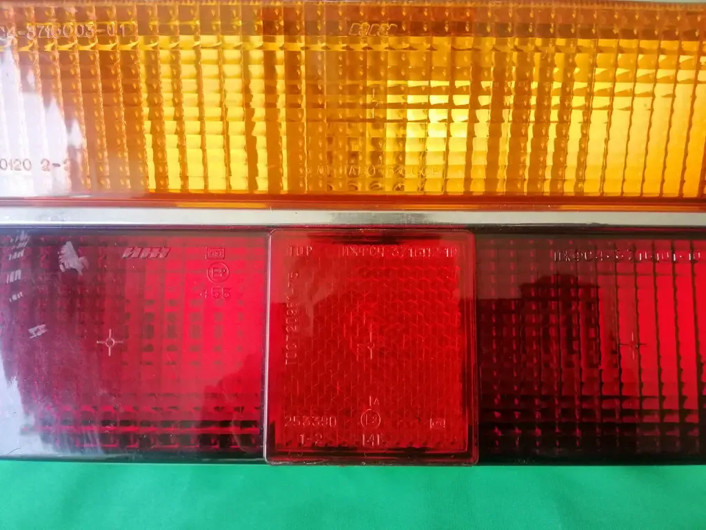 Задний фонарь Москвич ИЖ 2125 комби 2