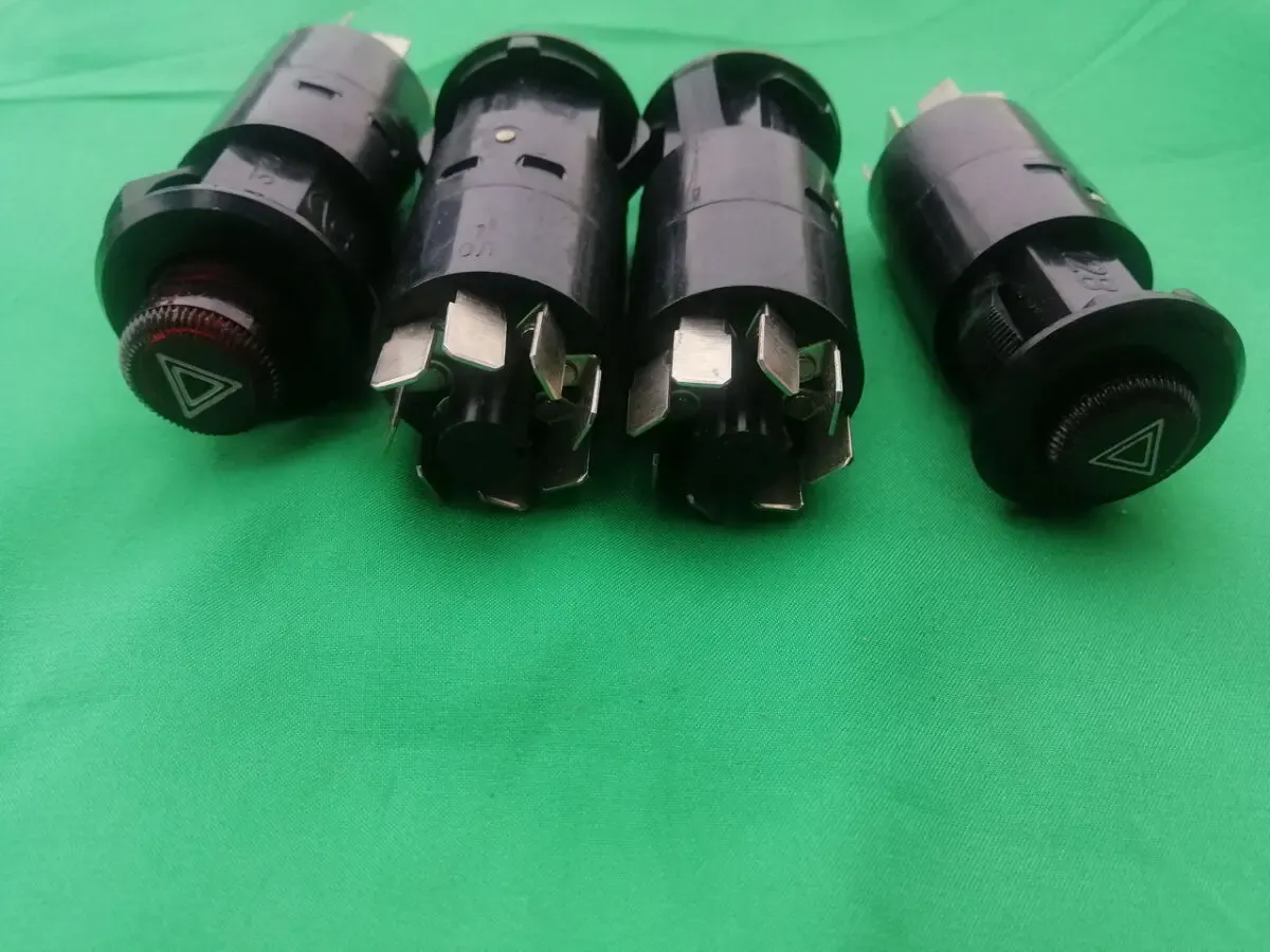 Кнопка аварийной остановки ГАЗ Волга на 8 выходов 2