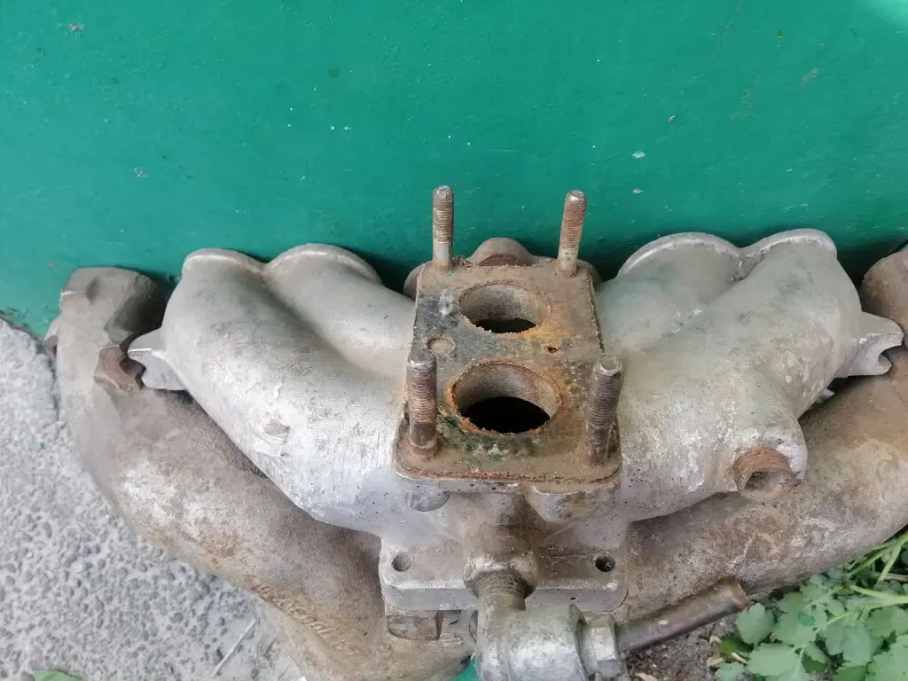 Коллектор выпускной Газ 24 Раф 6