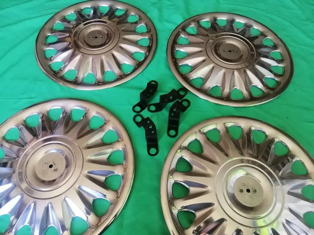 Колпаки Волга Газ 3110 R-15 4