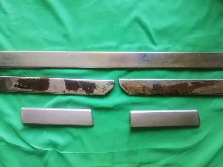 Молдинг дверей и крыльев Волга Газ 21 22 23 (3 серия) 3