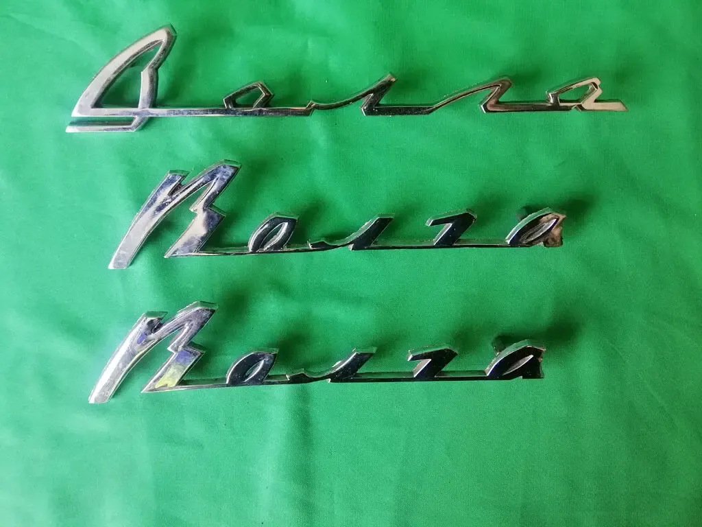 Надпись на крыло Волга Газ 24 2