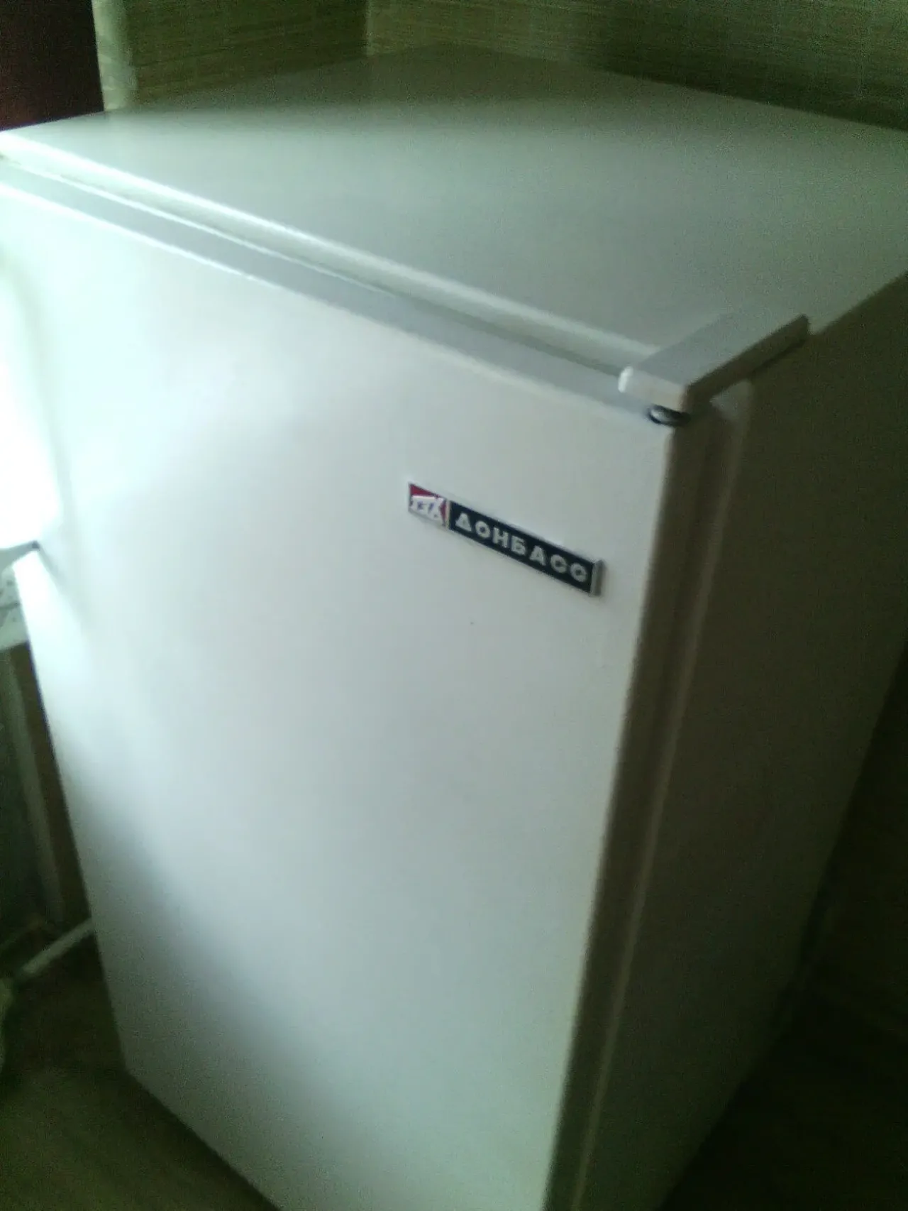 Продам холодильник   Донбасс-7.