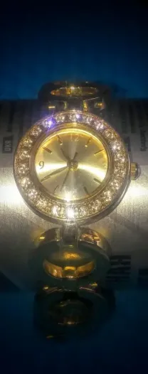 Часы женские наручные Oriflame