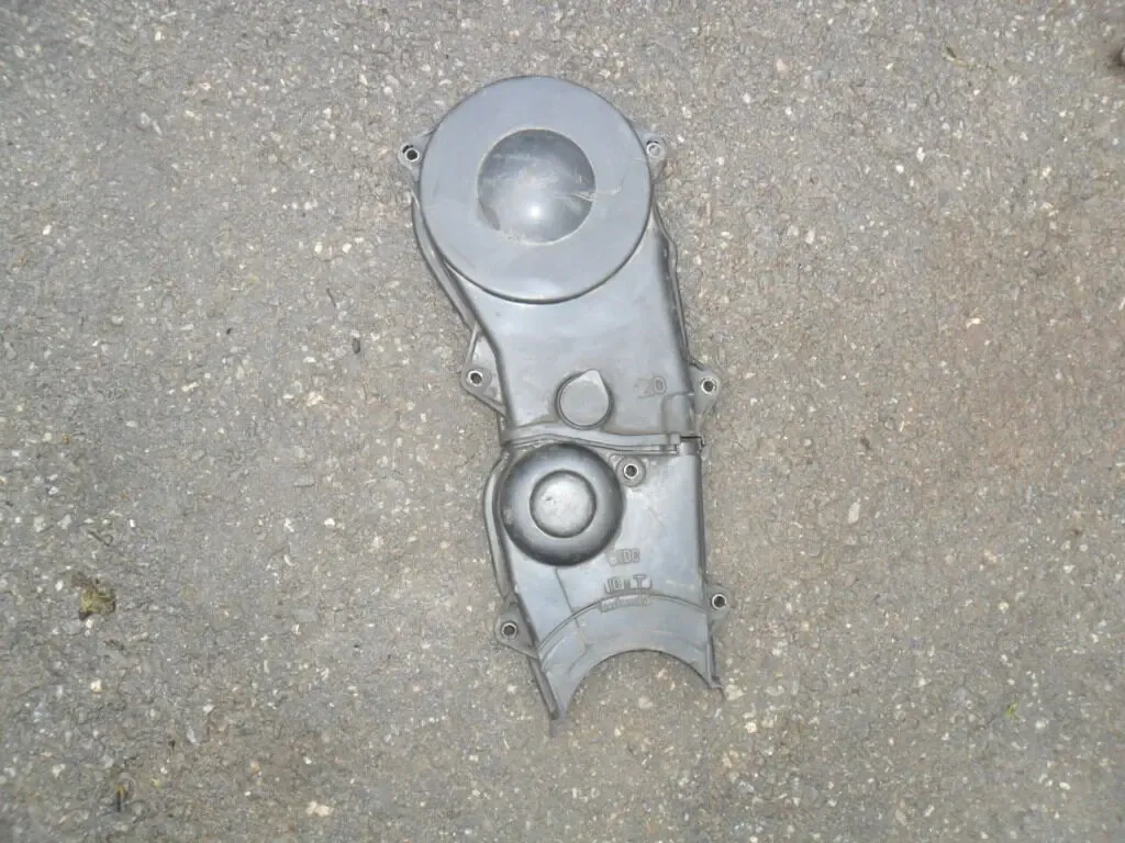 Кожух ремня ГРМ Мазда 626, 86 год, двигатель FE, 2.0, 8v, Оригинал 4