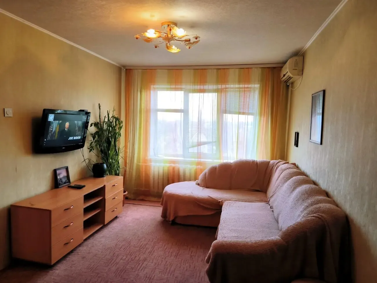 Свободно! Квартира на Левой стороне, пр.Слобожанский, ул. Батумская. 4