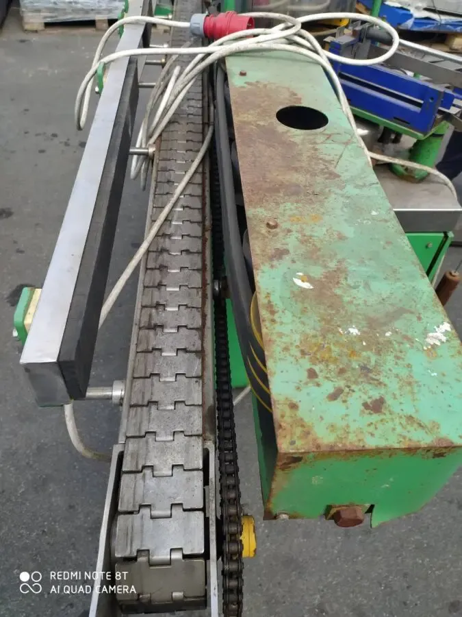 Продам Этикетировочная машина для наклейки этикеток 3