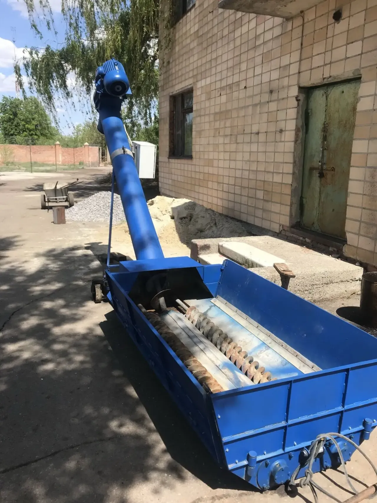 Разгрузчик вагонов, выгрузка цемента, зерна, удобрений. Реставрация. 2