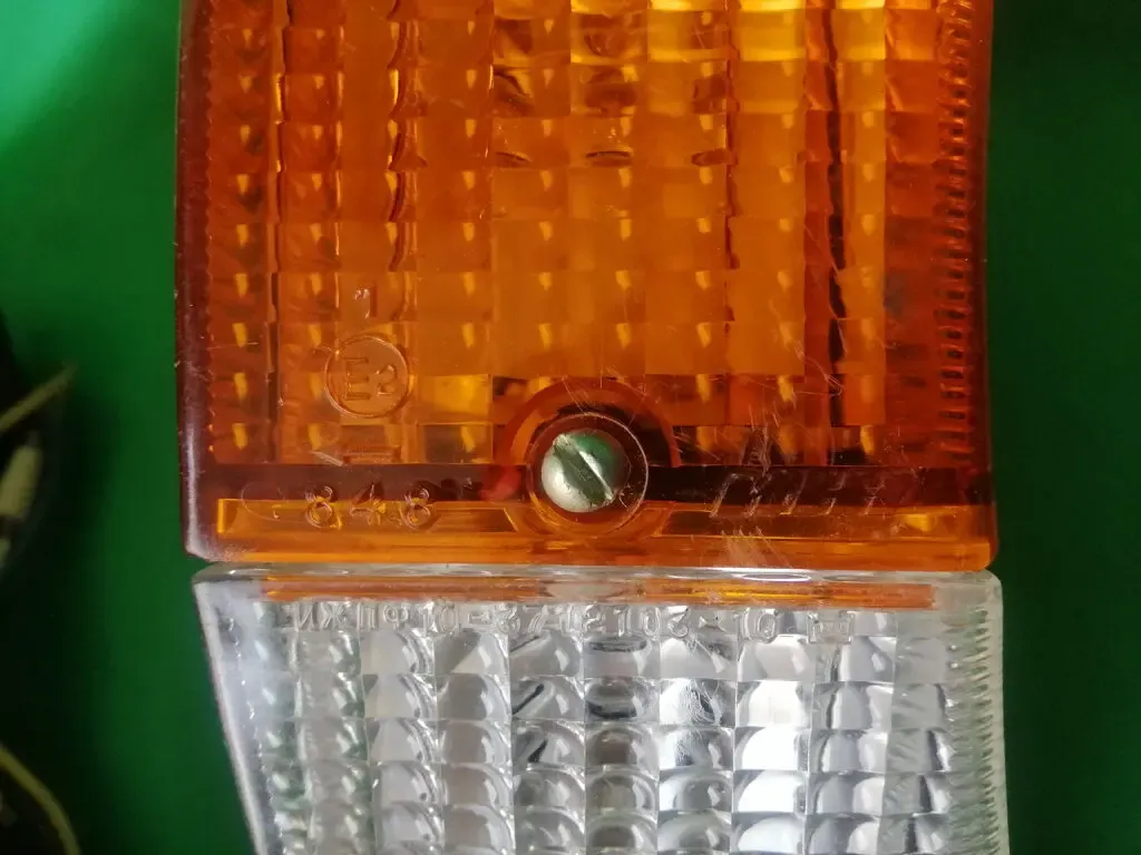 Подфарники поворот габарит Москвич ИЖ  412 2715 2125 3