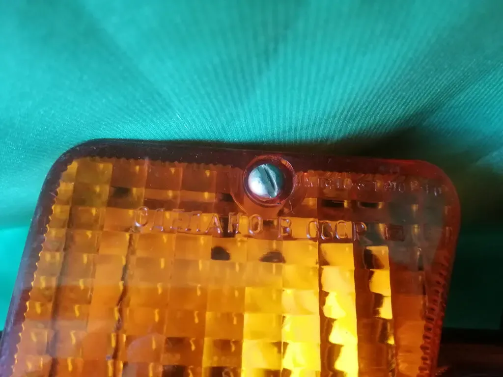 Подфарники поворот габарит Москвич ИЖ  412 2715 2125 2