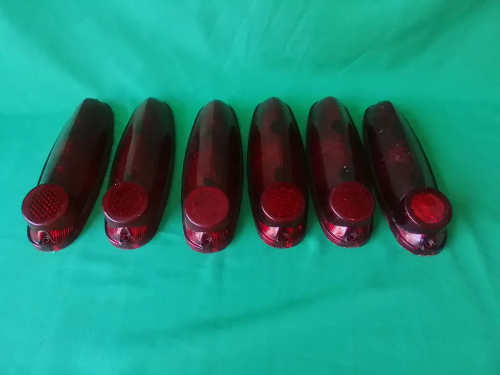 Рассеиватель заднего фонаря ЗАЗ 965 2