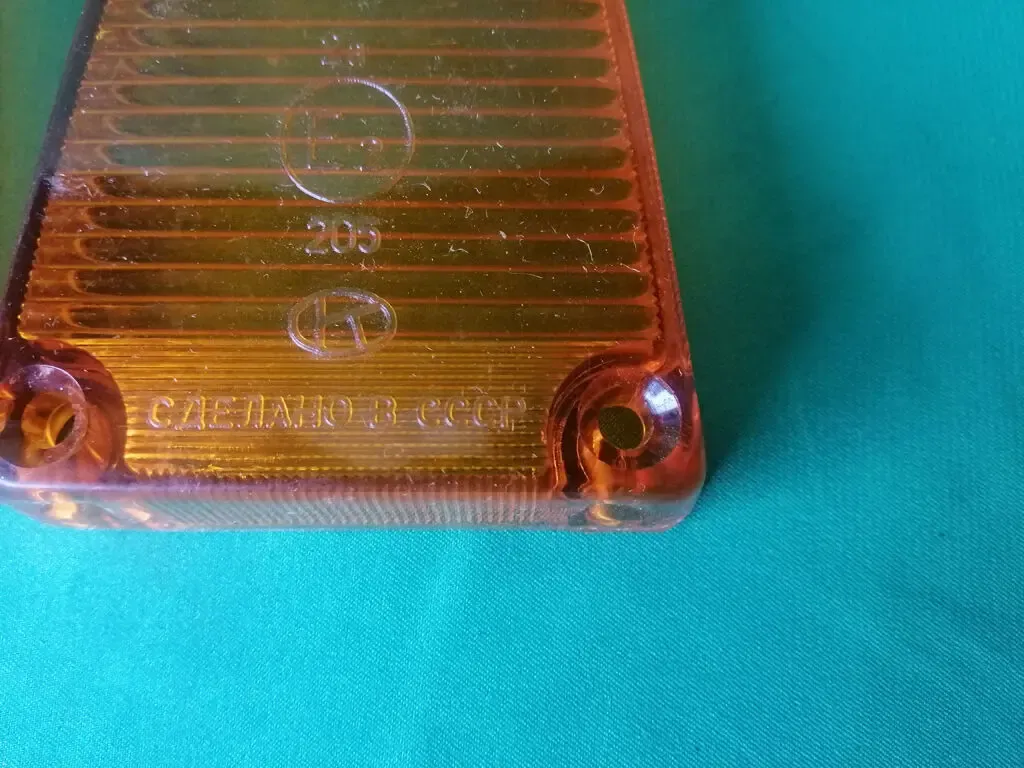 Стекла рассеиватель указателя поворота Москвич 412 2