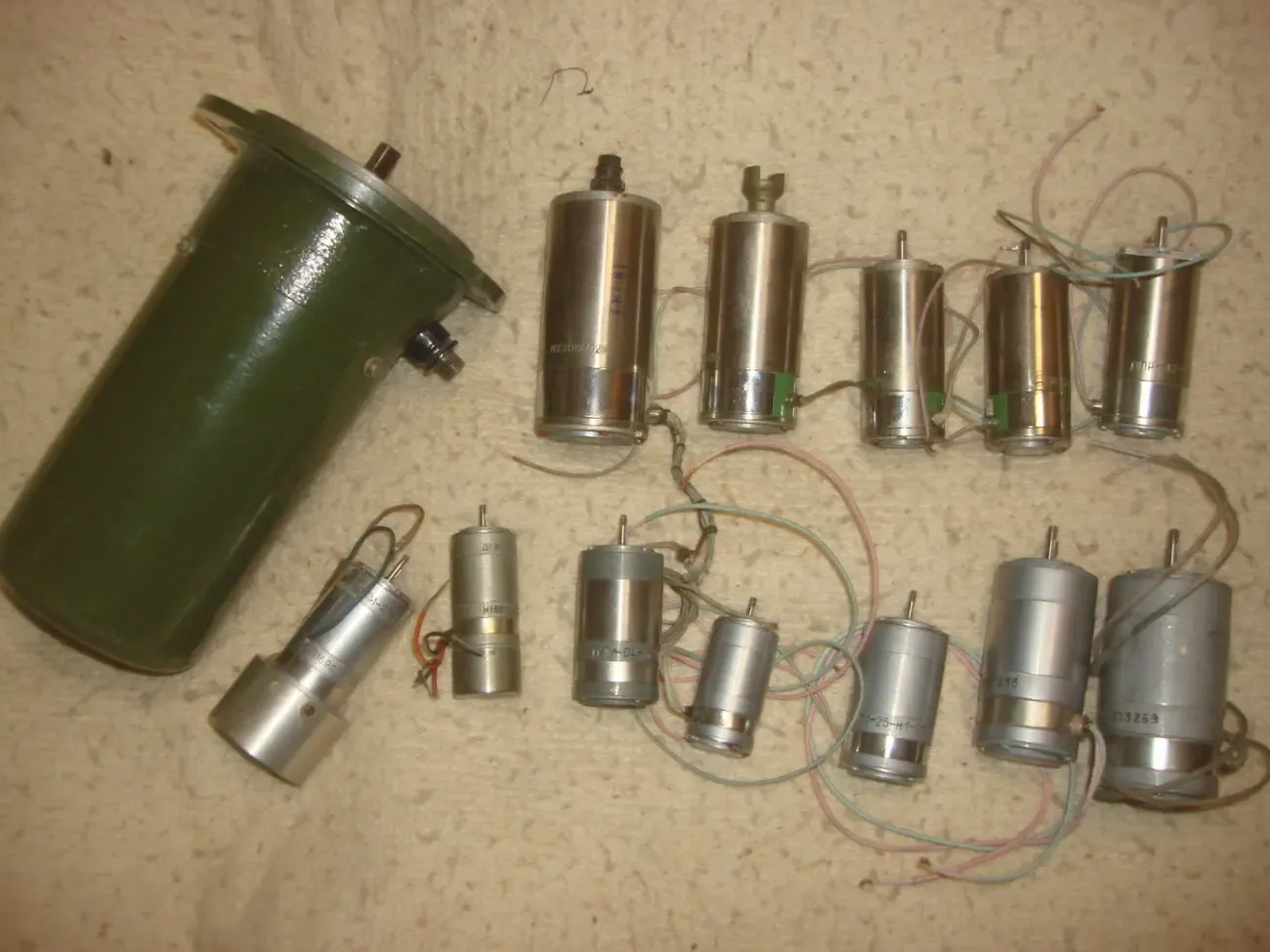 Двигатель  серии   ДПМ    ДПР     :ЭРМ 6