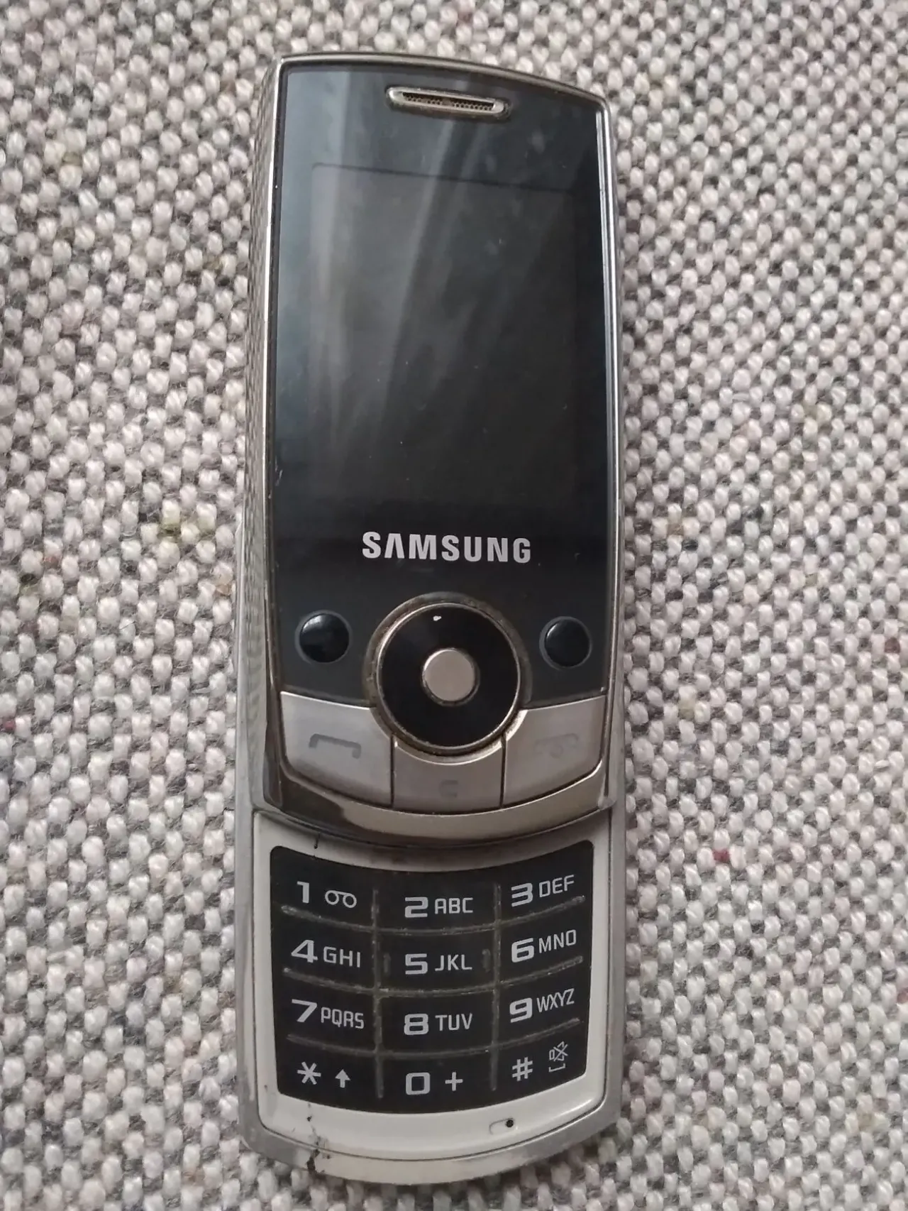 Смартфон Sony Ericsson WT19i 5