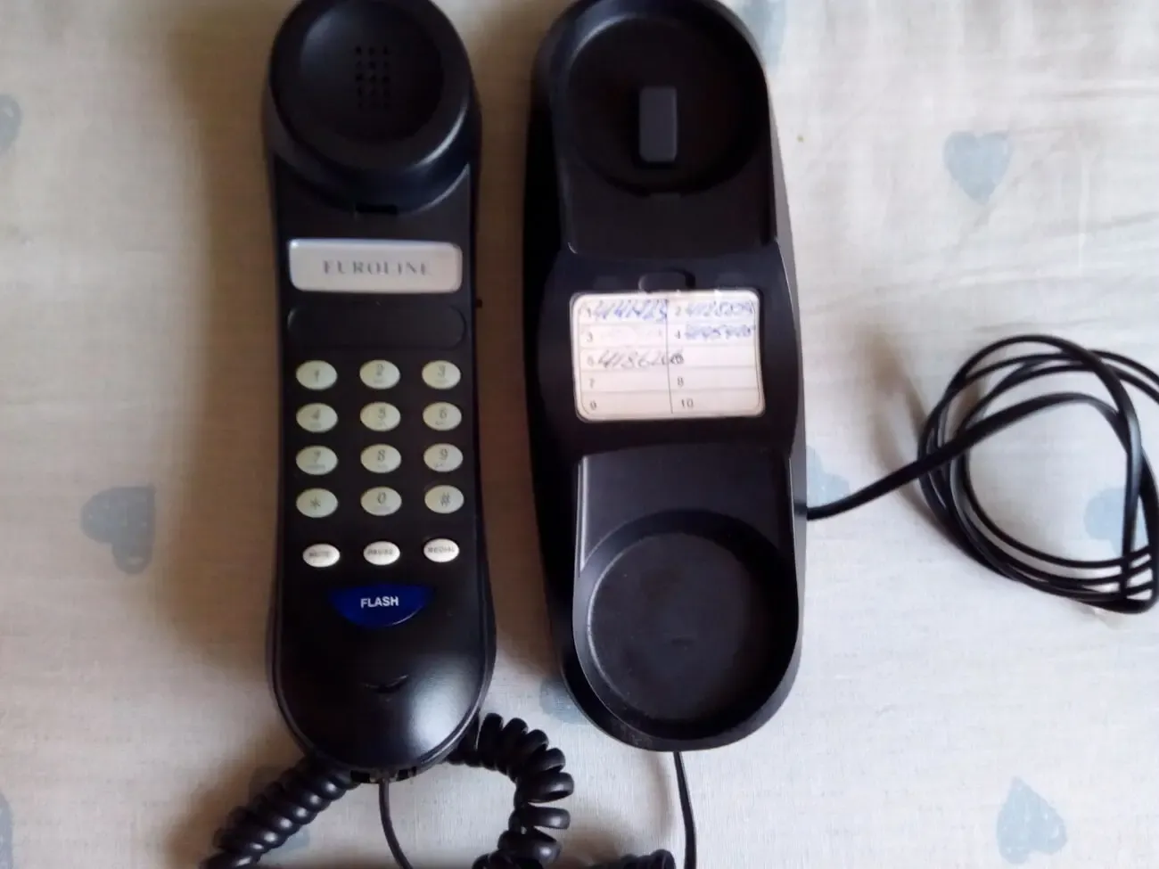 Продается телефон