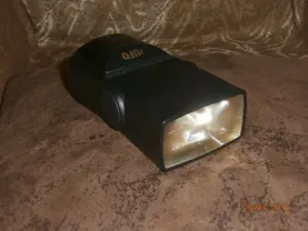 Фотовспышка UFO